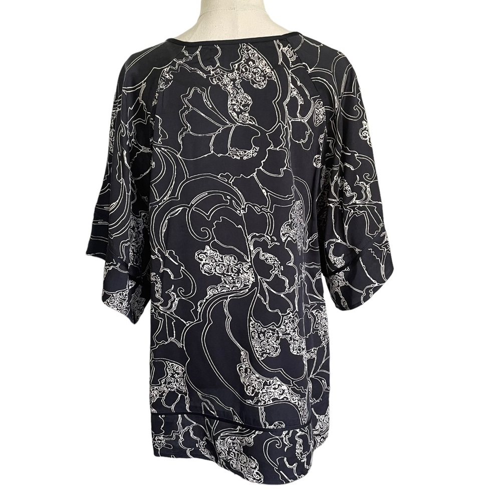 ELLIS & DEWEY Sz S Boxy fit top with short bell sleeves - Picture 4 of 9